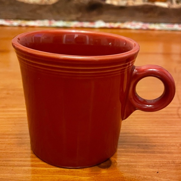 Set of Retired Paprika Fiestaware Mugs - Picture 4 of 6